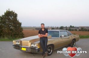 to nie lans na tle auta. Muscle car to drugie ja!
