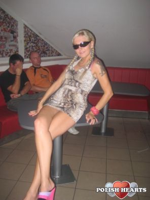 TO JA CREYZY BARBI-WITAM WSZYSTKICH NA CALYM SWIECIE-WIELKA ROZOWA BUZKA ODE MNIE DLA WAS...
