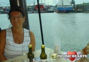 HelenaM