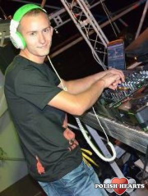 djdm