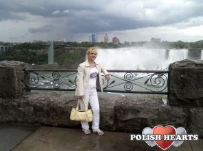 Niagara-kanada  w tle USA-Buffalo