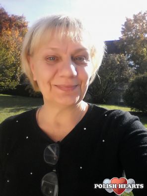 Czasem słowa - rozsypują się, jak pęknięty sznur pereł... To piękne, że są obok mnie tacy, co zbierają je sercem
