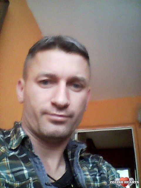 Handsome Polish man: user: Mariusz19806, 39 years old