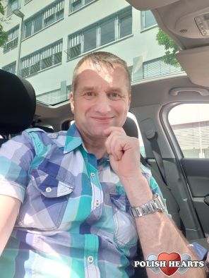 Adzi777