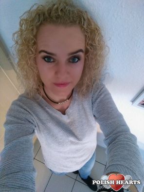 KarinaNow