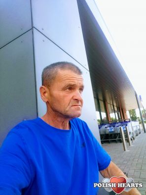 Obecnie przebywam w Gosselies do świąt