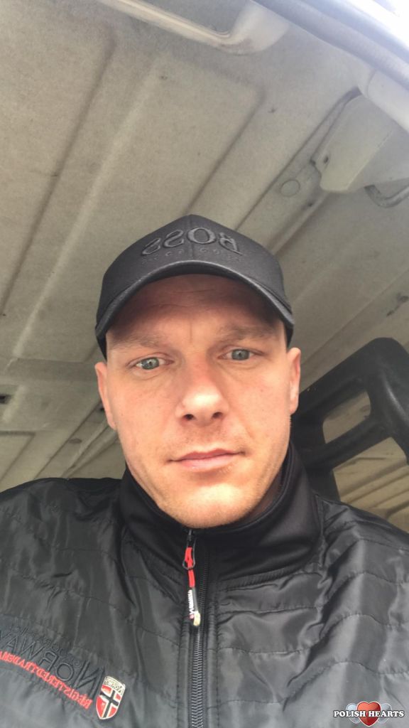 Handsome Polish Man User Lukas130 36 Years Old