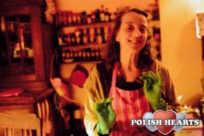 Krojenie chilli i czosnku