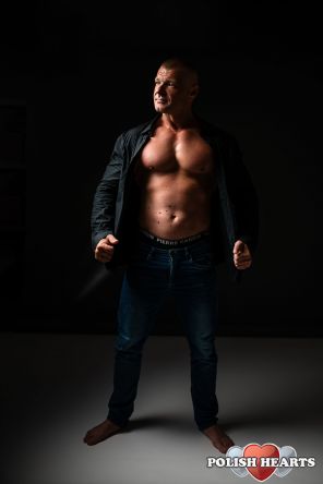 RRobert833