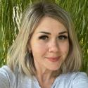 Mia47, Female, 47 years old